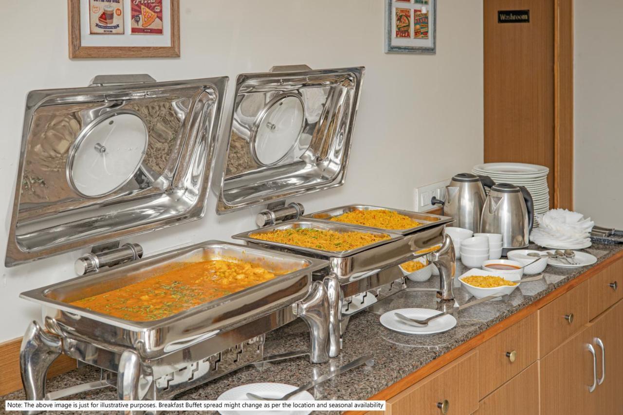 Hotel Nysha Palace Near Igi Airport 뉴델리 외부 사진