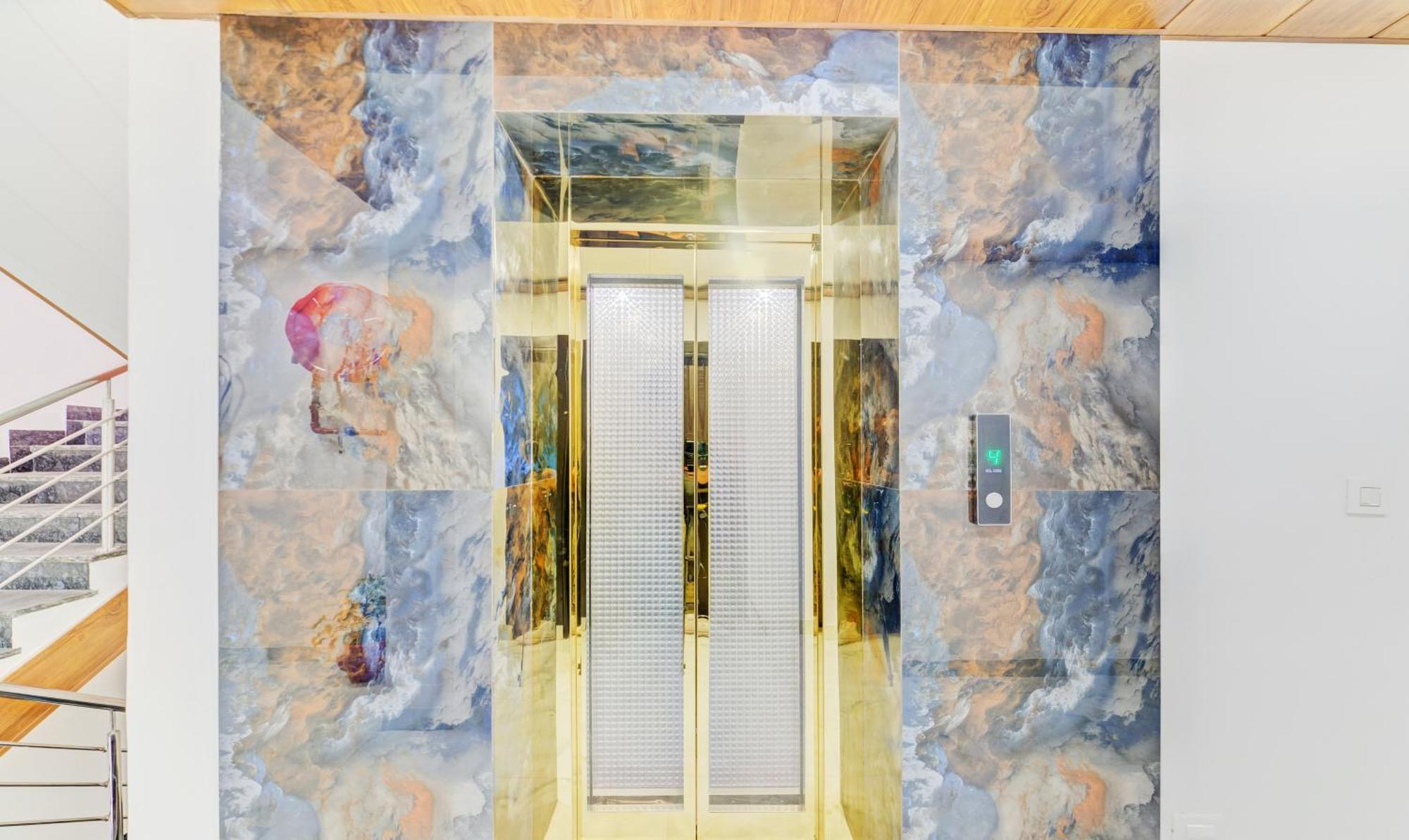 Hotel Nysha Palace Near Igi Airport 뉴델리 외부 사진